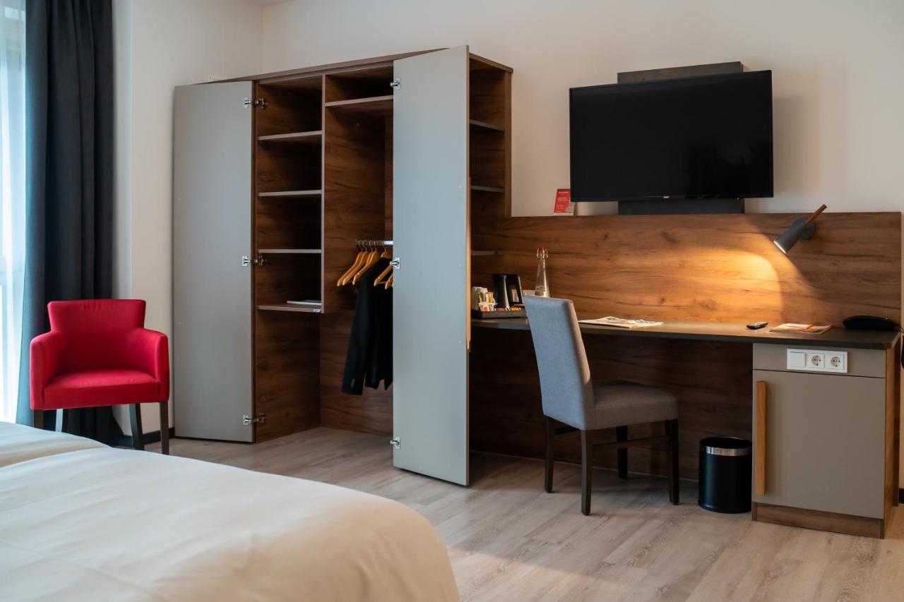 Hotel Includio レーゲンスブルク エクステリア 写真