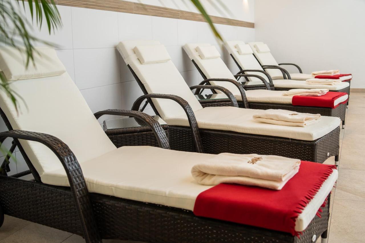 Hotel Includio レーゲンスブルク エクステリア 写真