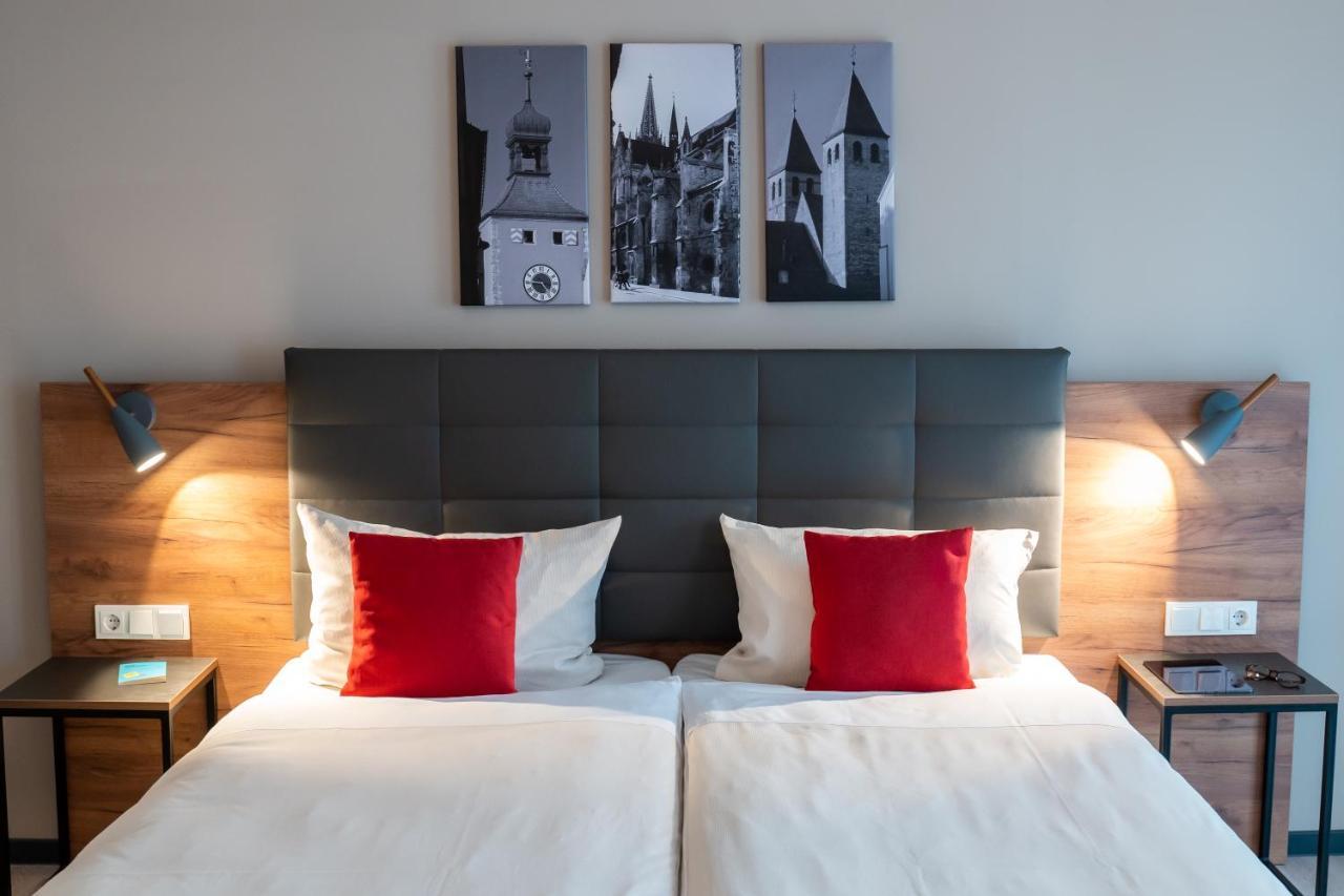 Hotel Includio レーゲンスブルク エクステリア 写真