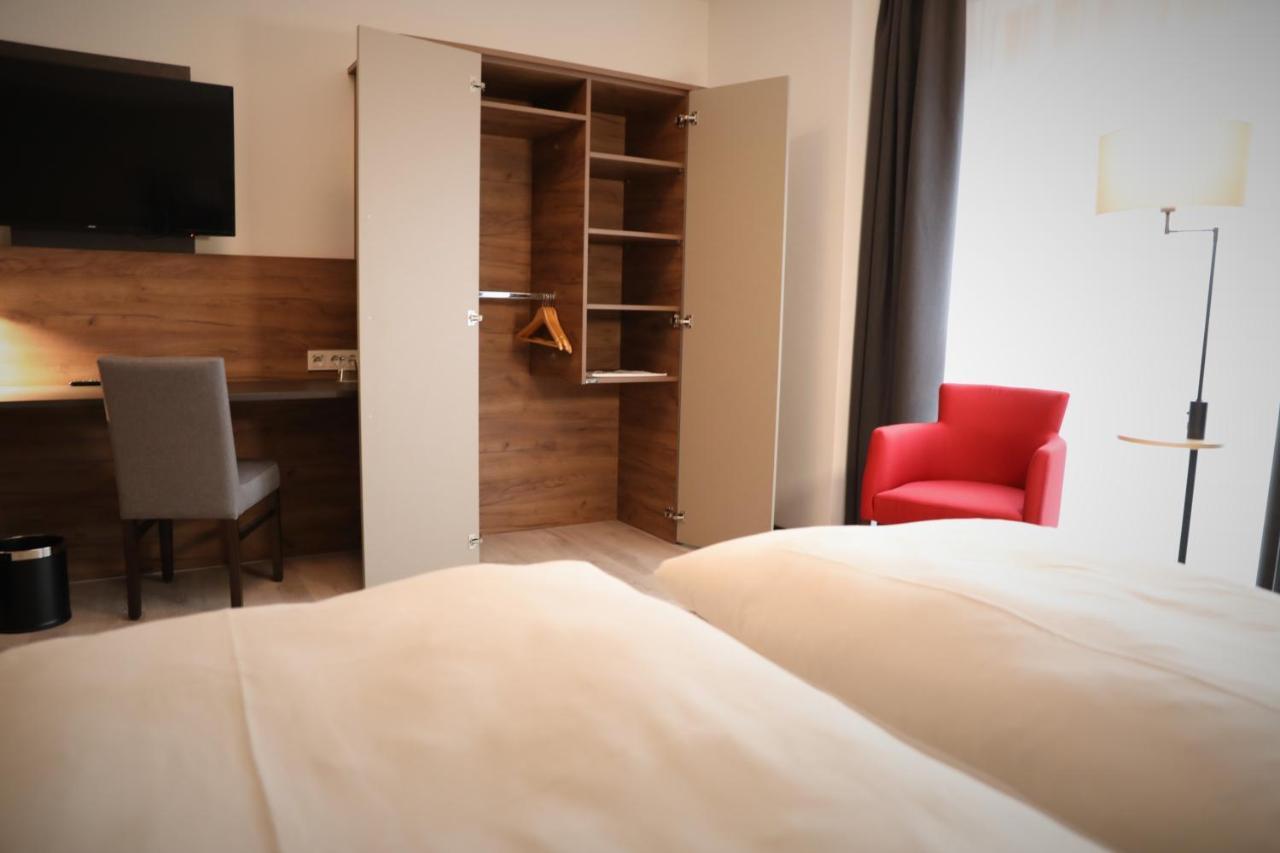 Hotel Includio レーゲンスブルク エクステリア 写真